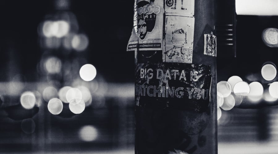 Big Data, Small Results. How We Measure More and Know Less